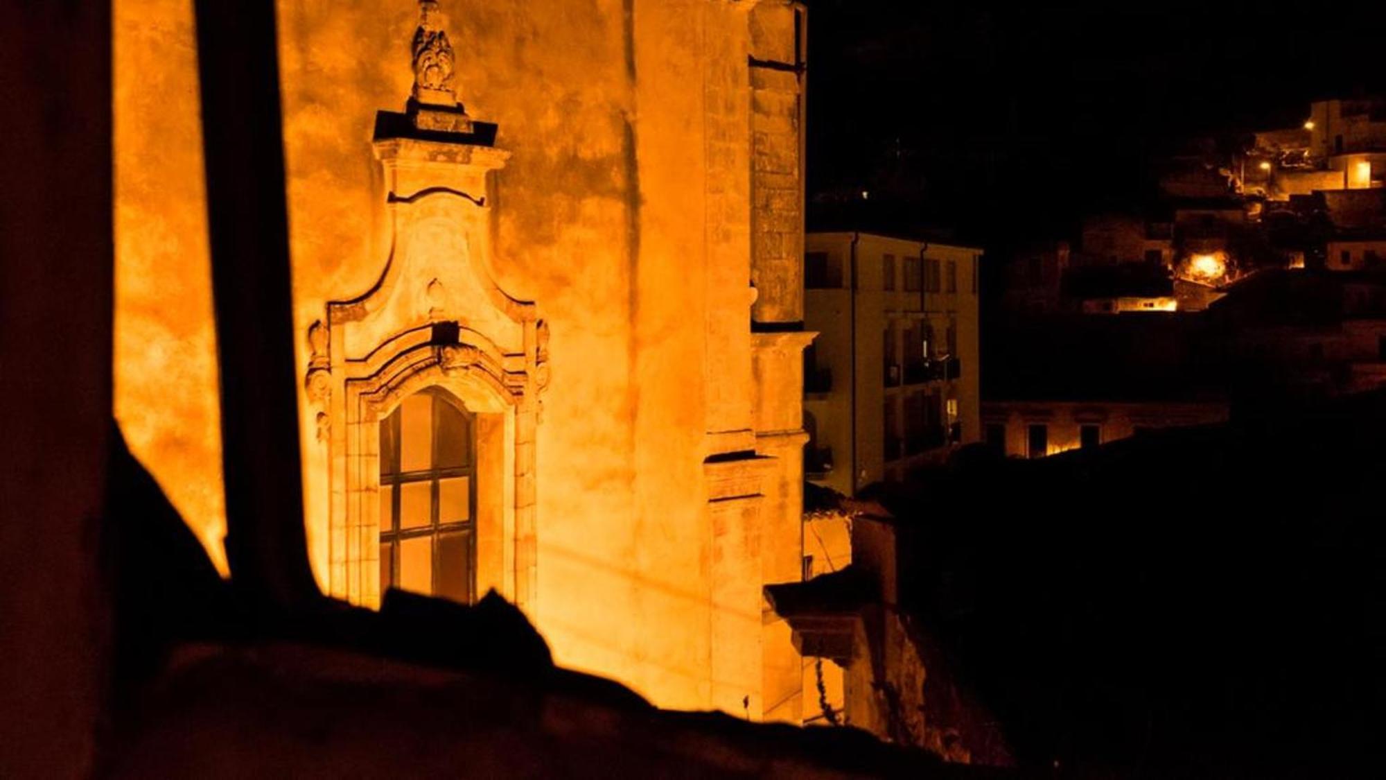 Domus Sbircio Modica Apartment ภายนอก รูปภาพ