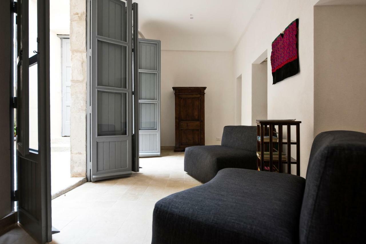 Domus Sbircio Modica Apartment ภายนอก รูปภาพ