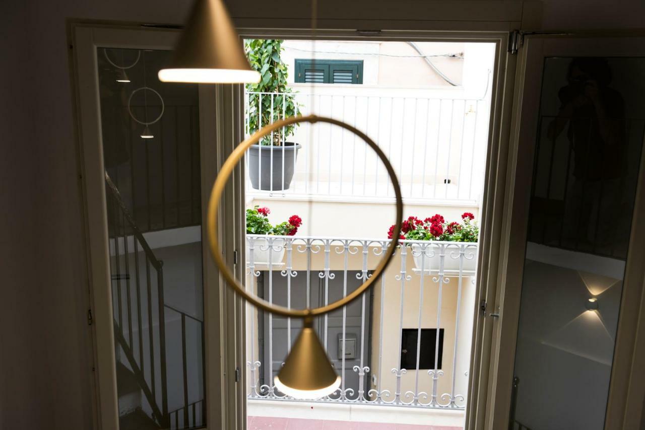 Domus Sbircio Modica Apartment ภายนอก รูปภาพ